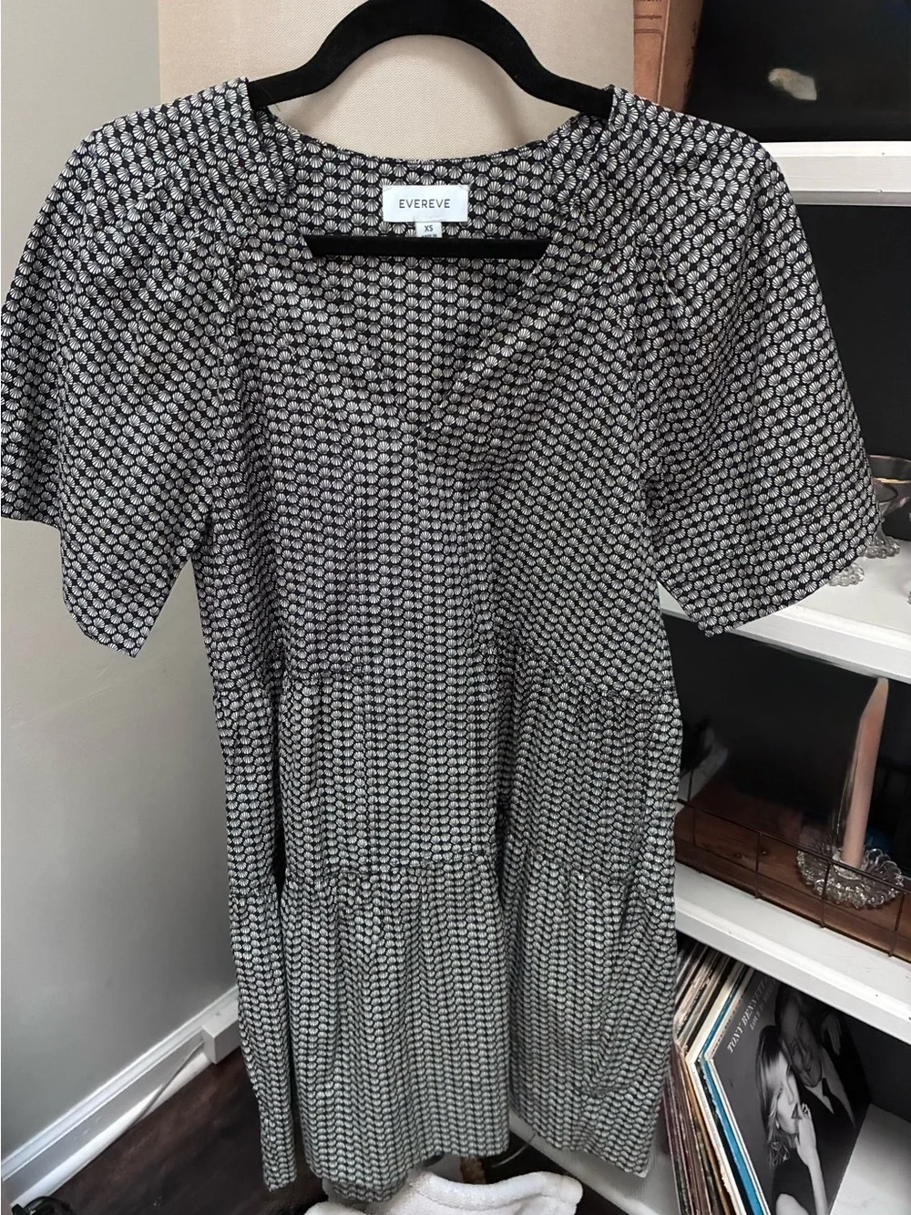 Evereve Ashlyn Shift Dress
